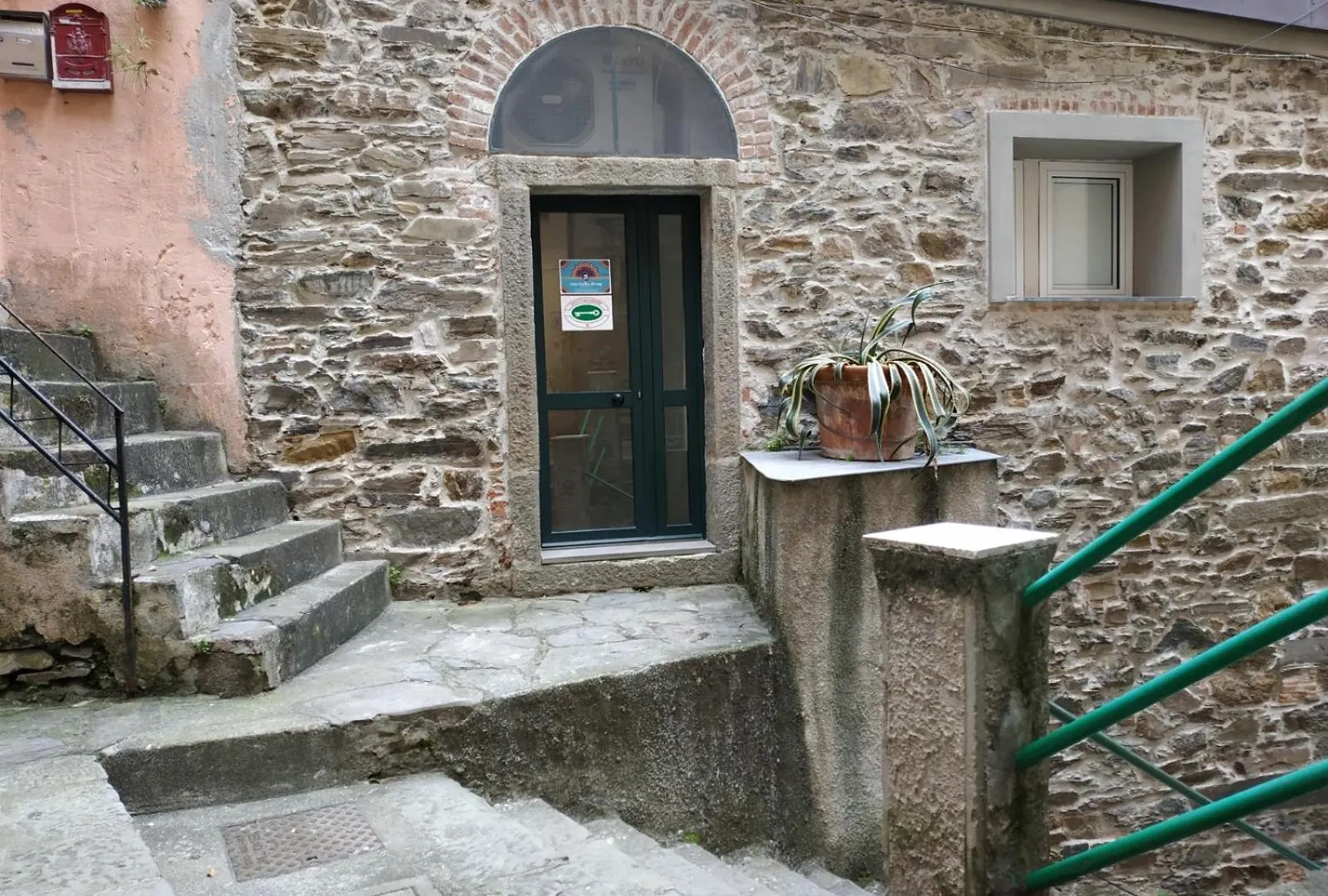 Shanti 3 - Riomaggiore Private Room